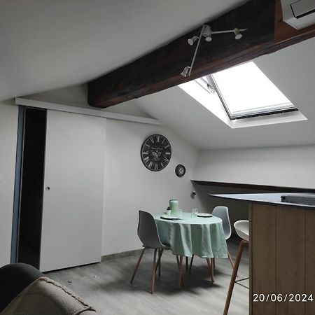 Sous Les Toits Lejlighed Narbonne Eksteriør billede