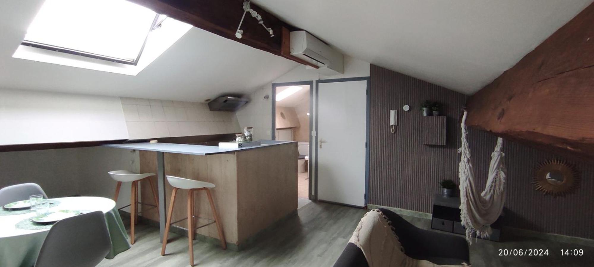 Sous Les Toits Lejlighed Narbonne Eksteriør billede
