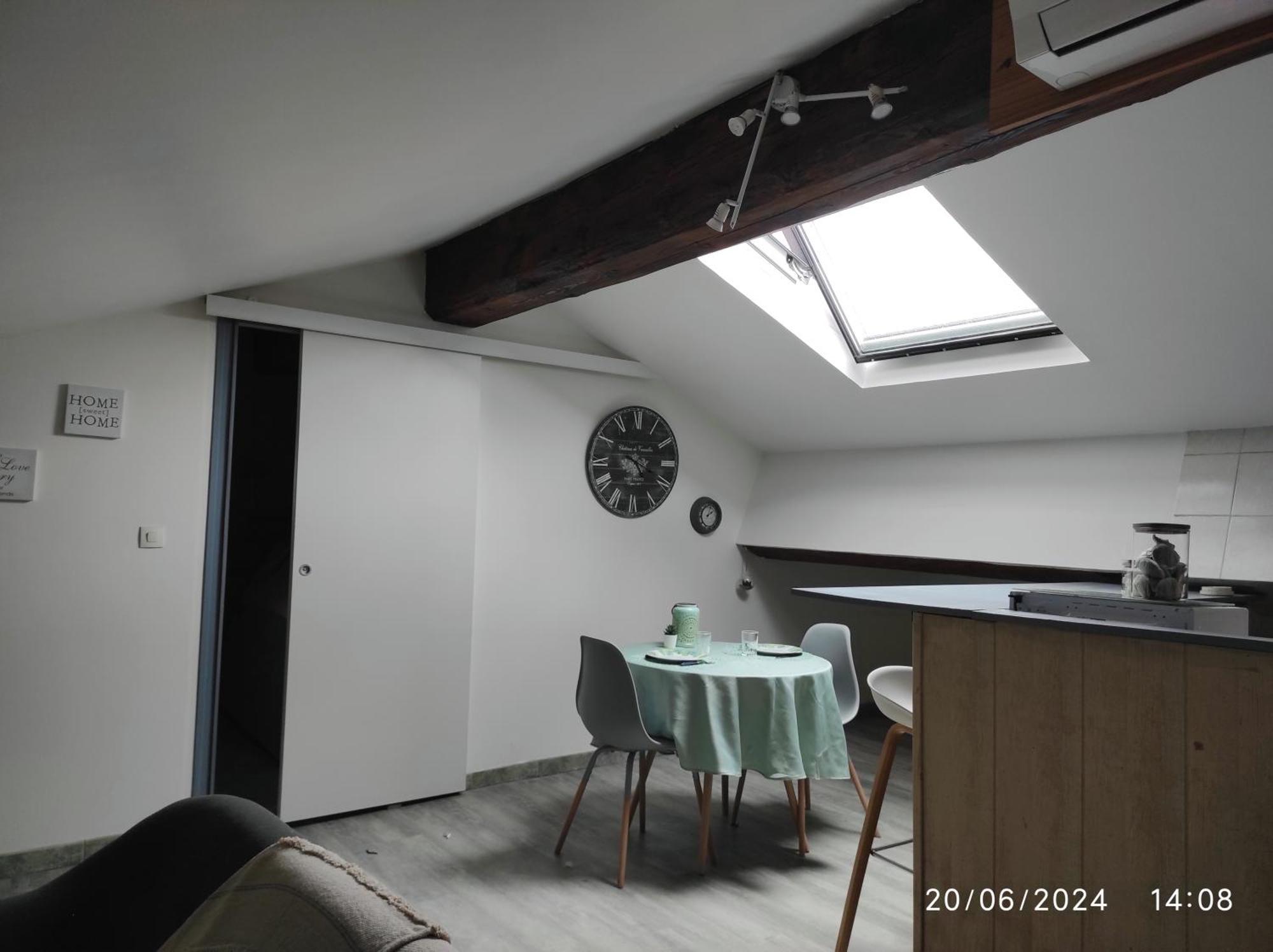 Sous Les Toits Lejlighed Narbonne Eksteriør billede